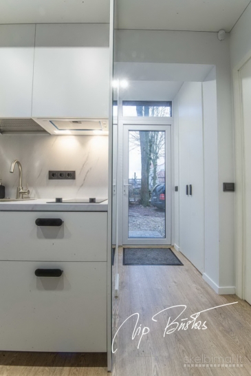 PARDUODAMAS PILNAI ĮRENGTAS BUTAS ŽALIAKALNYJE, KALNIEČIŲ G.