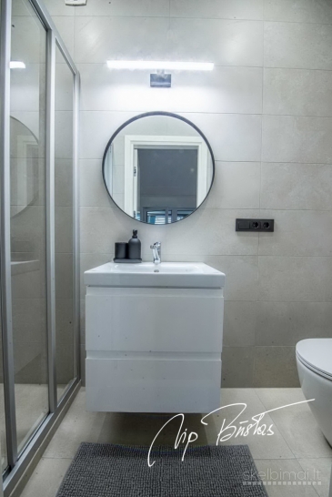 PARDUODAMAS PILNAI ĮRENGTAS BUTAS ŽALIAKALNYJE, KALNIEČIŲ G.