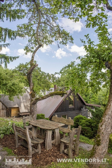 PARDUODAMA SODYBA JURBARKO R, SEREDŽIAUS MSTL, PIEŠTVĖS G.