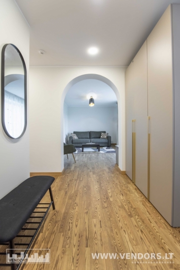 IŠNUOMOJAMAS BUTAS ŽEMUTINIUOSE KANIŪKUOSE, PAKALNĖS G. 11