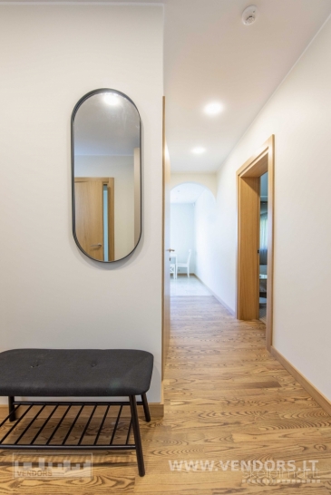 IŠNUOMOJAMAS BUTAS ŽEMUTINIUOSE KANIŪKUOSE, PAKALNĖS G. 11