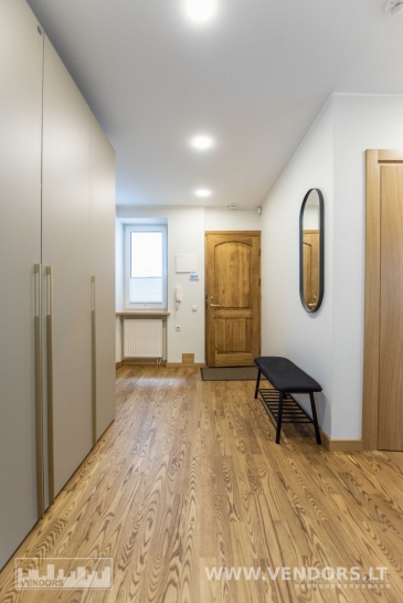 IŠNUOMOJAMAS BUTAS ŽEMUTINIUOSE KANIŪKUOSE, PAKALNĖS G. 11