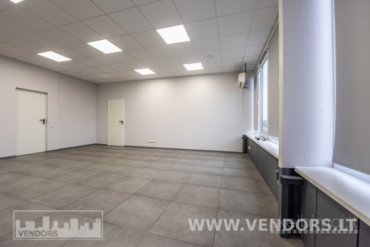 NUOMOJAMOS PATALPOS ROKUOSE, ROKELIŲ G.