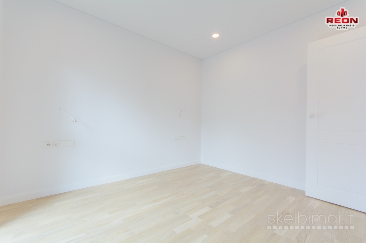 NAUJAI ĮRENGTAS 2 KAMBARIŲ BUTAS BAJORUOSE!