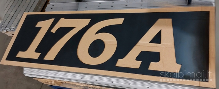 Metalo pjovimas lazeriu