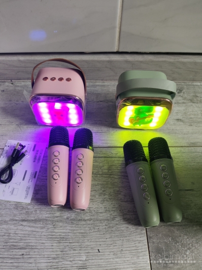 Nauja Vaikiška karaoke kolonėle rinkinys Bluetooth +2 mikrofonai LED šviesos