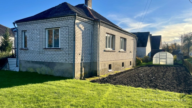 Parduodamas namas Skaudvilėje, Dariaus ir Girėno g.