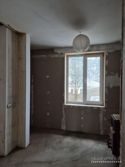 Parduodamas butas 