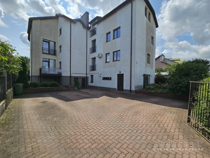 PARDUODAMAS BUTAS KAUNE, ŽALIAKALNYJE, GAIŽIŪNŲ GATVĖJE.