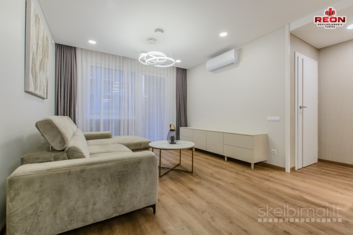 IŠNUOMOJAMAS JAUKUS 2 KAMBARIŲ BUTAS SU DIDELE TERASA!