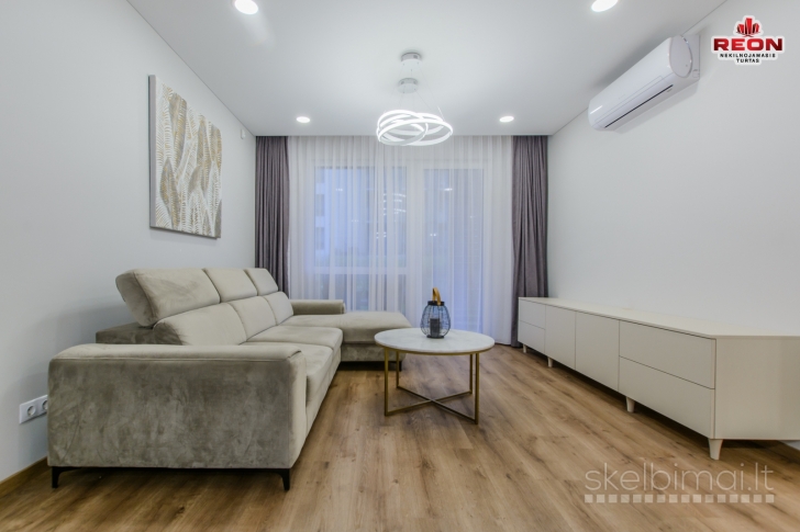 IŠNUOMOJAMAS JAUKUS 2 KAMBARIŲ BUTAS SU DIDELE TERASA!