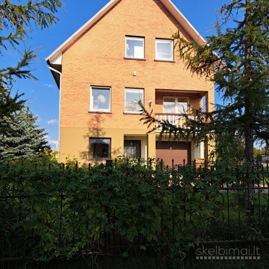 Patalpos  mieste su 20 a sklypu ir ūkiniu pastatu, Panevėžys