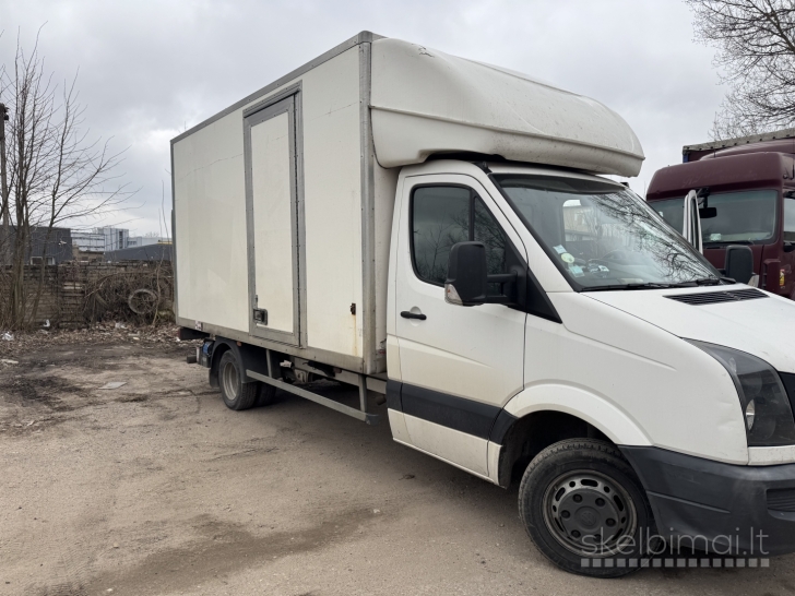 BUAB Edepol parduoda Volkswagen Crafter