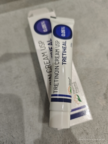 Tretiheal veido kremas 