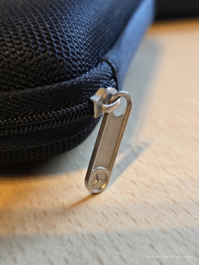 Mercedes-Benz orginalios belaidės ausinės 