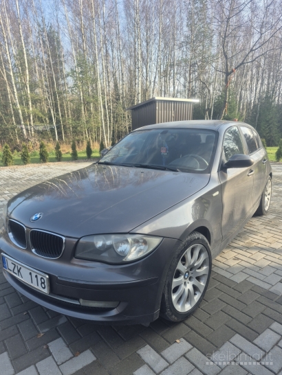 BMW 118 