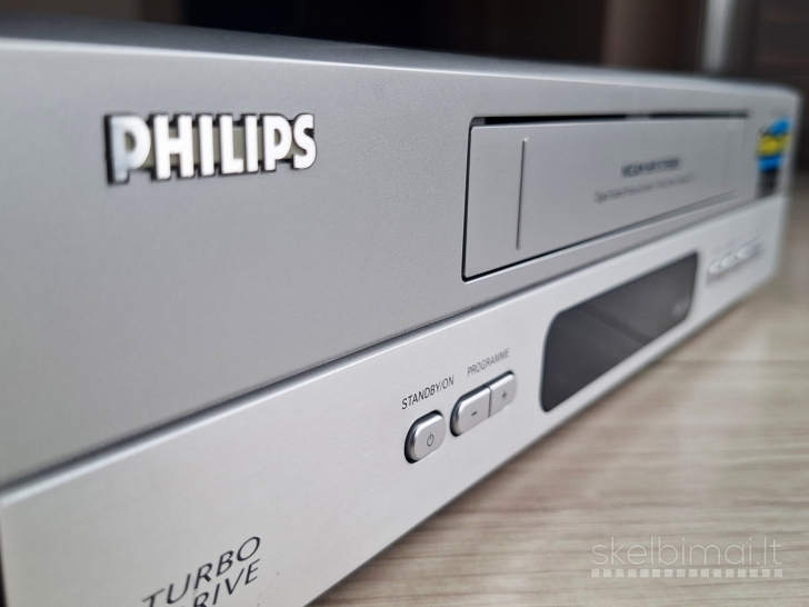 Philips VR550 vaizdo HiFi grotuvas (VHS)