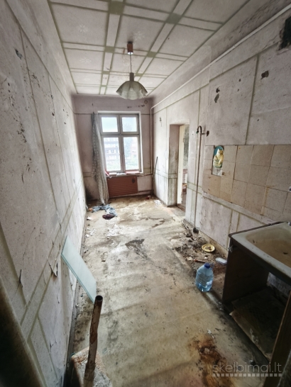 Parduodami du butai vienas šalia kito kurių bendras plotas 81,06 kv.m.Bokštų g.