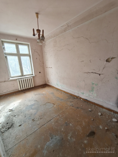 Parduodami du butai vienas šalia kito kurių bendras plotas 81,06 kv.m.Bokštų g.