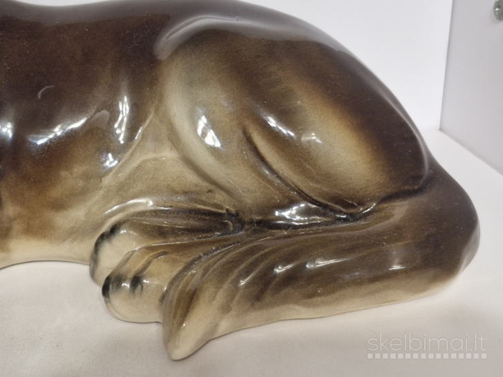 Vintažinė žymėta šuns figūra (vokiečių aviganis), 1950-1960m., 34cm.