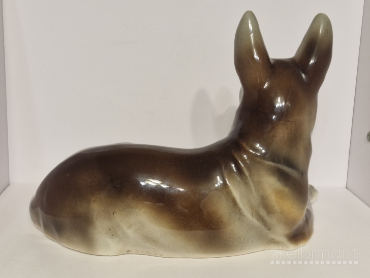 Vintažinė žymėta šuns figūra (vokiečių aviganis), 1950-1960m., 34cm.