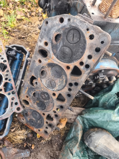 Mtz 50 variklis dalimis