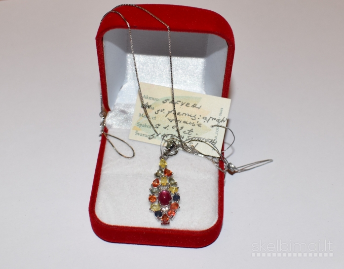 Naujas sunkus dizainerio ziedas su safyrais 