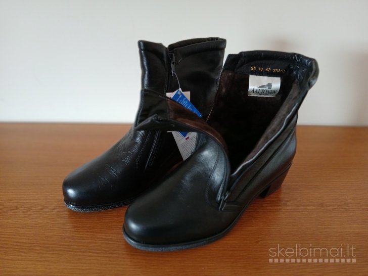 Nauji žieminiai batai, 42 dydžio