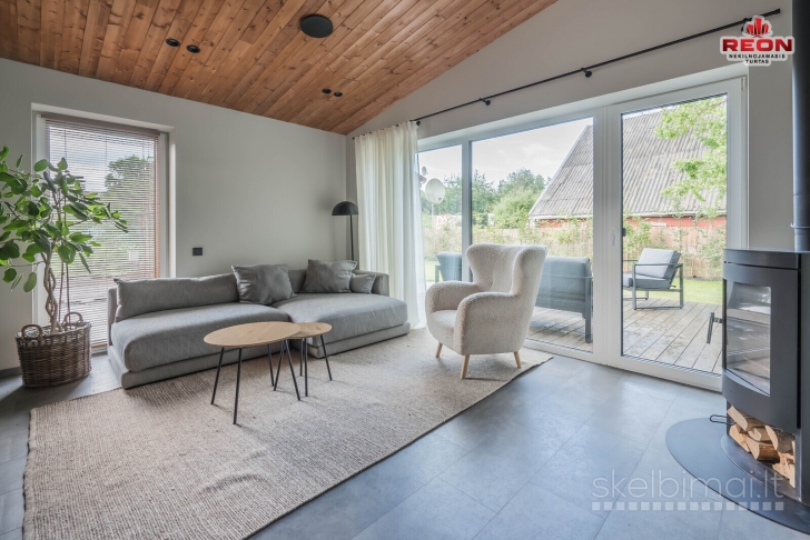 ............................