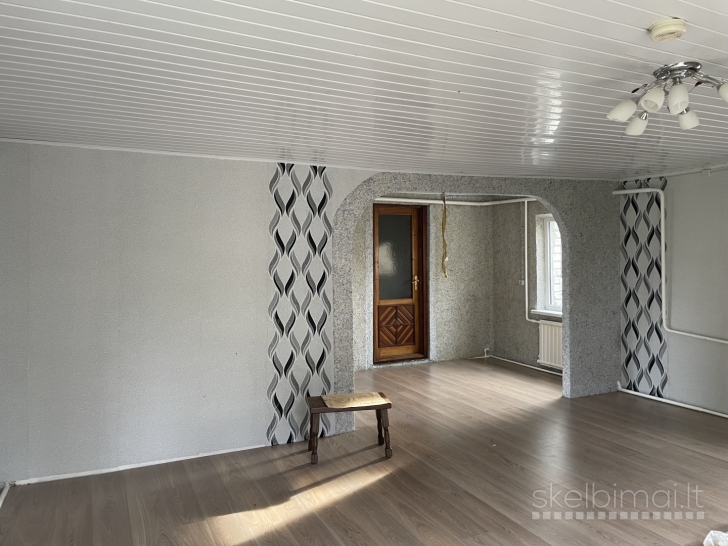 Tapetavimas ir sienų paruošimas