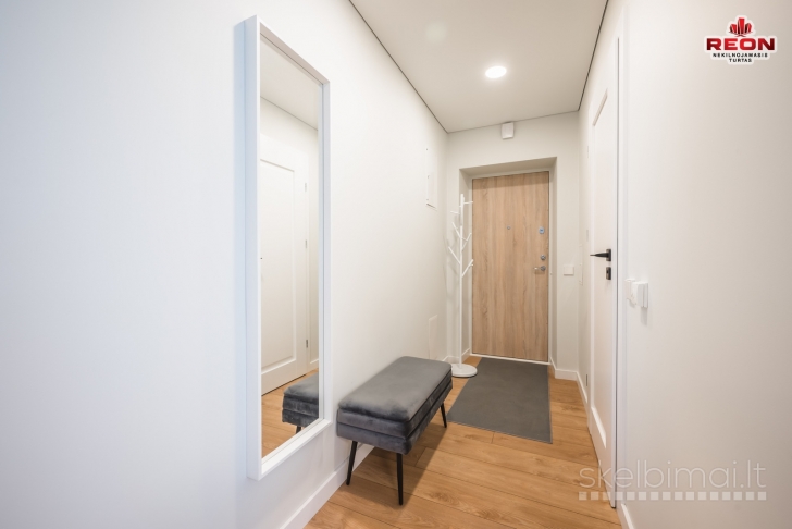 NUOMOJAMAS 2 KAMBARIŲ BUTAS NAUJAMIESTYJE!