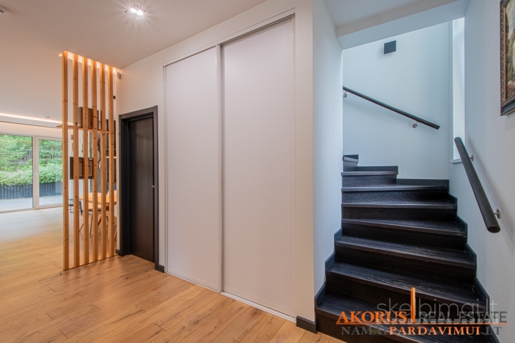 akorus.lt - Namas miško apsuptyje, baseinas, pirtis.