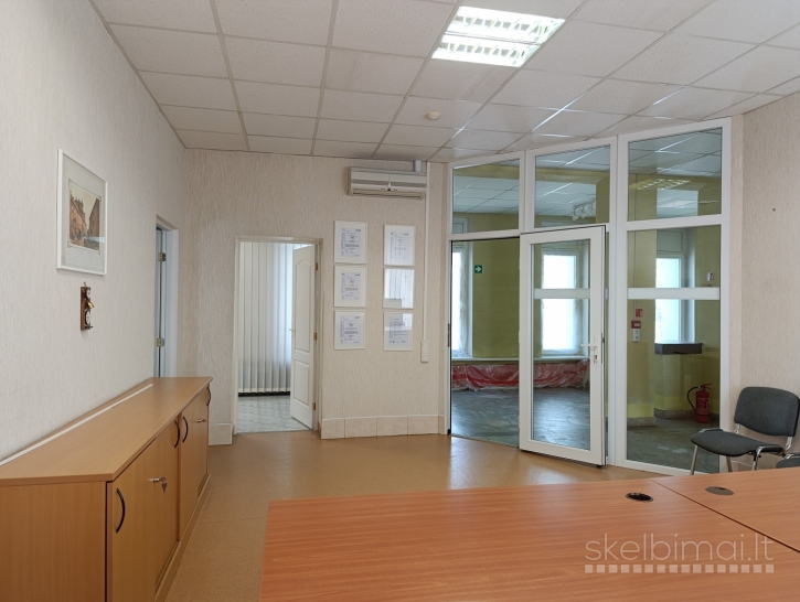 Parduodamas pastatas Visagino miesto centre.