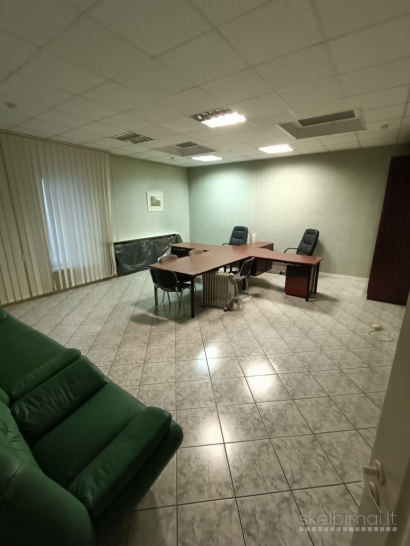 Parduodamas pastatas Visagino miesto centre.