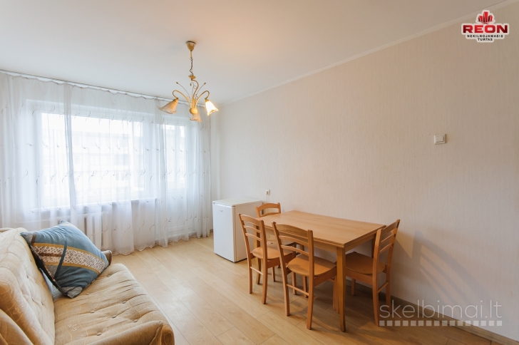 PARDUODAMAS ERDVUS KETURIŲ KAMBARIŲ BUTAS LAZDYNUOSE, ARCHITEKTŲ GATVĖJE! 