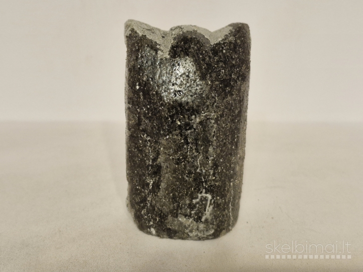 Akmens pelėdos skulptūrelė - rankų darbo, apie 9cm.