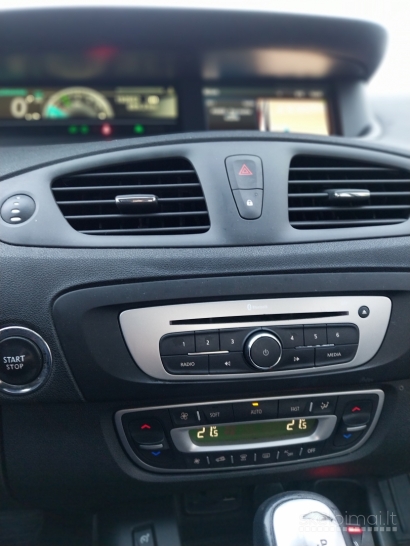 Parduodamas automobilis su galiojančia technikine