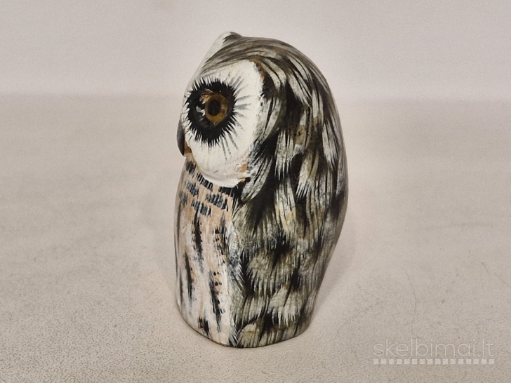 Medinė rankų darbo pelėdos figūrelė, 5,5cm.