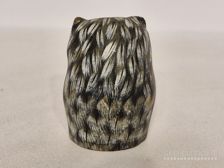 Medinė rankų darbo pelėdos figūrelė, 5,5cm.