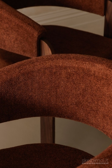 MINKŠTŲ BALDŲ PERVILKIMAS IR ATNAUJINIMAS