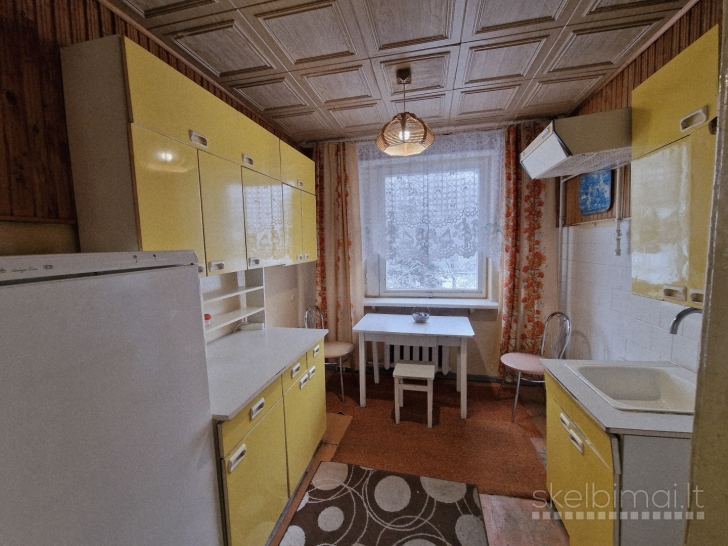 PARDUODAMAS 4 KAMBARIŲ BUTAS RASEINIUOSE