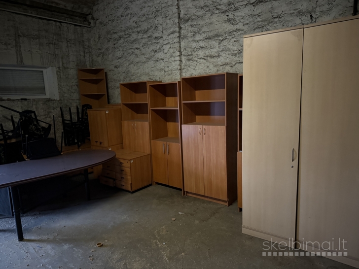 PARDUODAMI baldai daiktai URMU