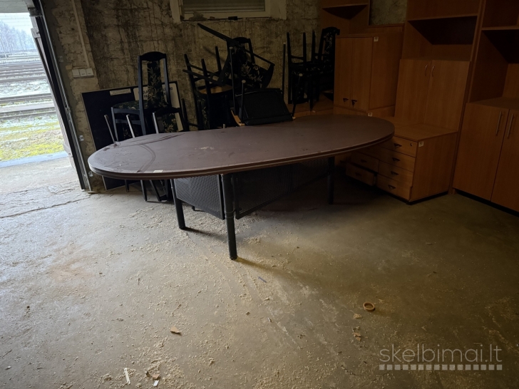 PARDUODAMI baldai daiktai URMU