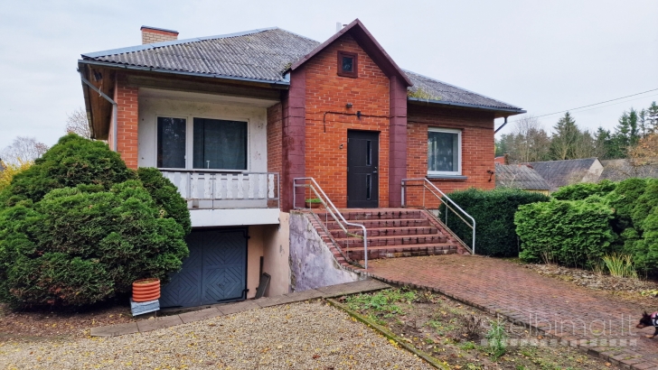 Išnuomojamas namas su ūkiniu pastatu Daujėnų mst., Pasvalio raj.