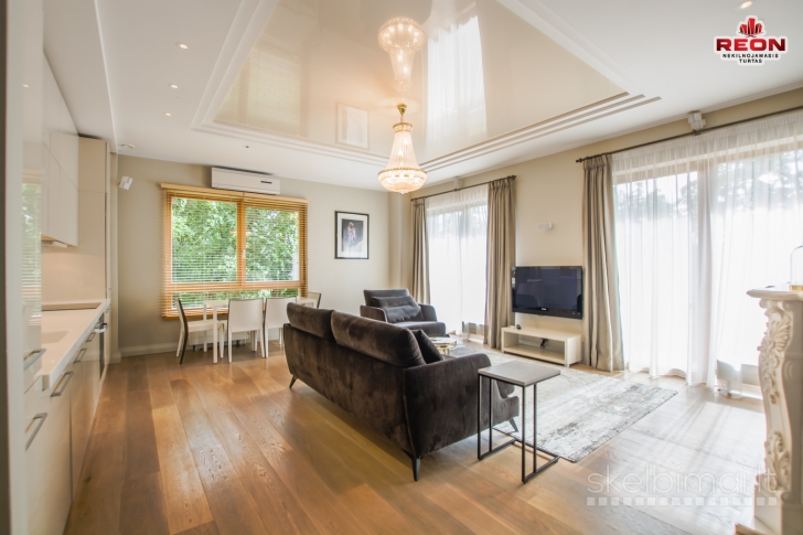 NUOMOJAMAS ERDVUS IR ŠVIESUS 3 KAMBARIŲ BUTAS PRESTIŽINĖJE VILNIUAS VIETOJE