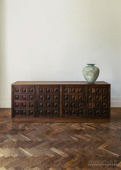 Komodos restauracija Vilniuje