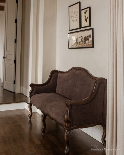 Baldų remontas Vilniuje