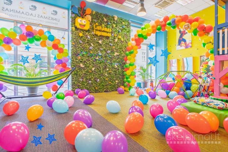 VAIKŲ ŠVENČIŲ STUDIJA KLAIPĖDOJE