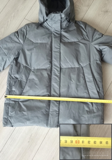 Stilinga šilta moteriška žieminė striukė (M/L dydis)