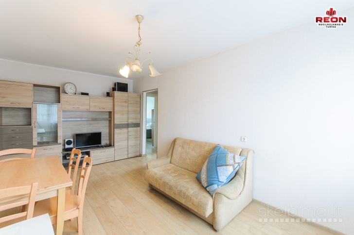 PARDUODAMAS ERDVUS KETURIŲ KAMBARIŲ BUTAS LAZDYNUOSE, ARCHITEKTŲ GATVĖJE! 